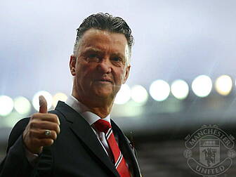 Manchester United eyes trophie...